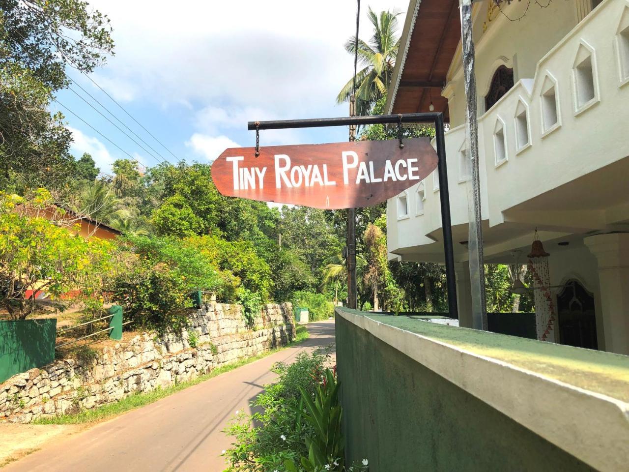 Tiny Royal Palace Унаватуна Екстер'єр фото